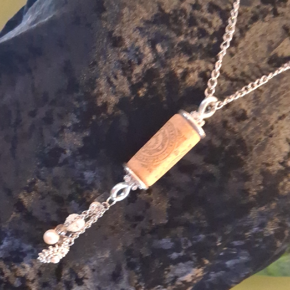 Elegant Silver Wine Cork Tassel Pendant Necklace 32 In Long.